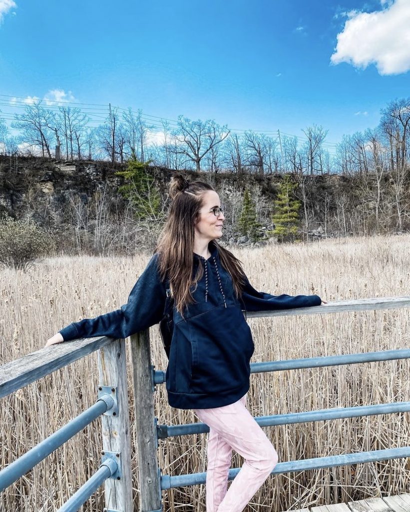 Exploring Kerncliff Park in Burlington Ontario